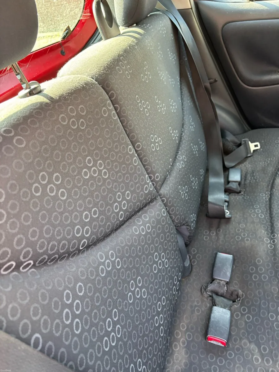 Toyota Yaris luna 5DR - Image 6