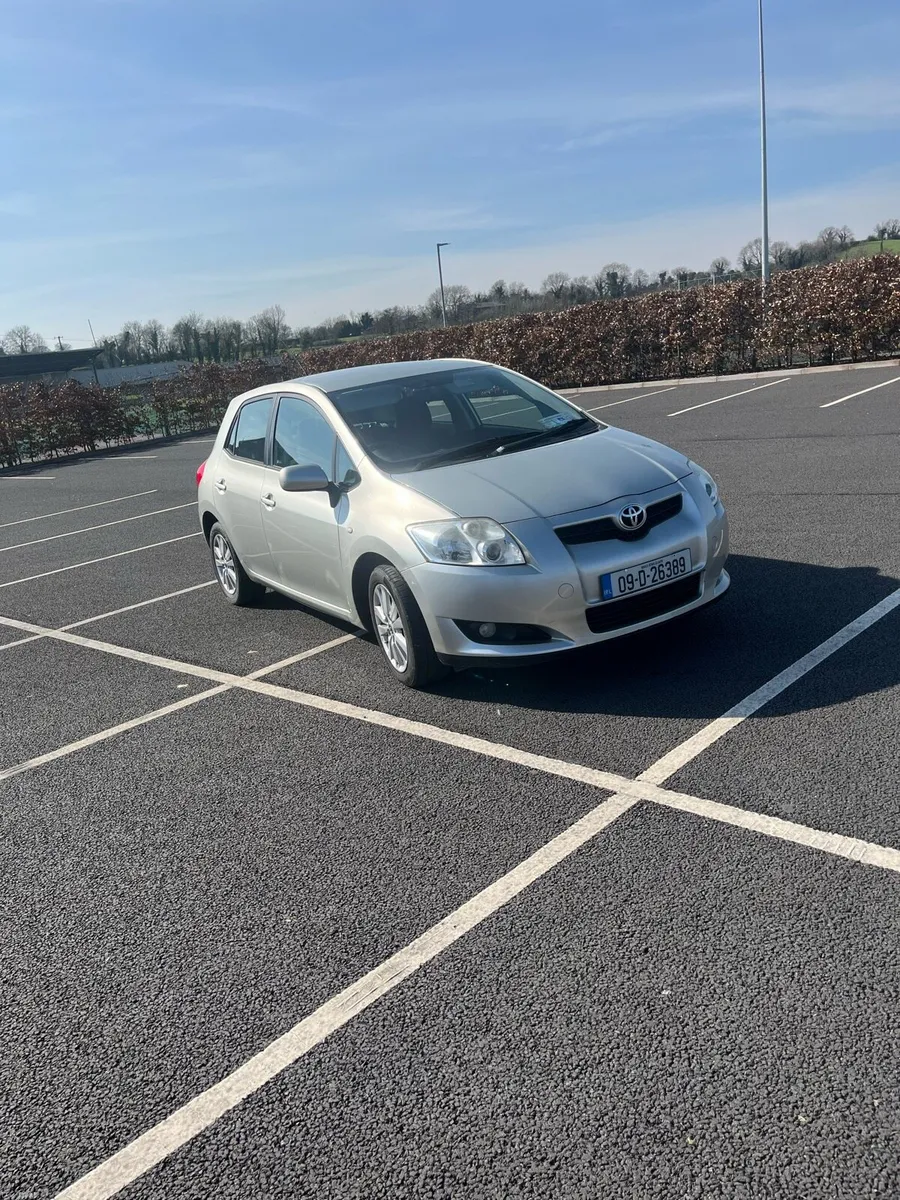 Toyota auris - Image 2