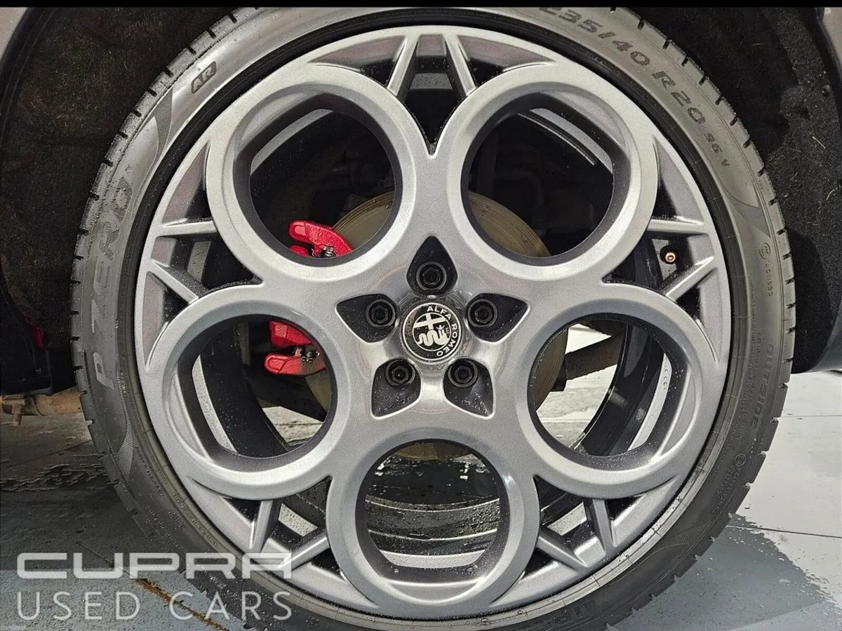 Alfa Romeo Tonale 1.3 280HP PHEV Q4e AWD Speciale - Image 6