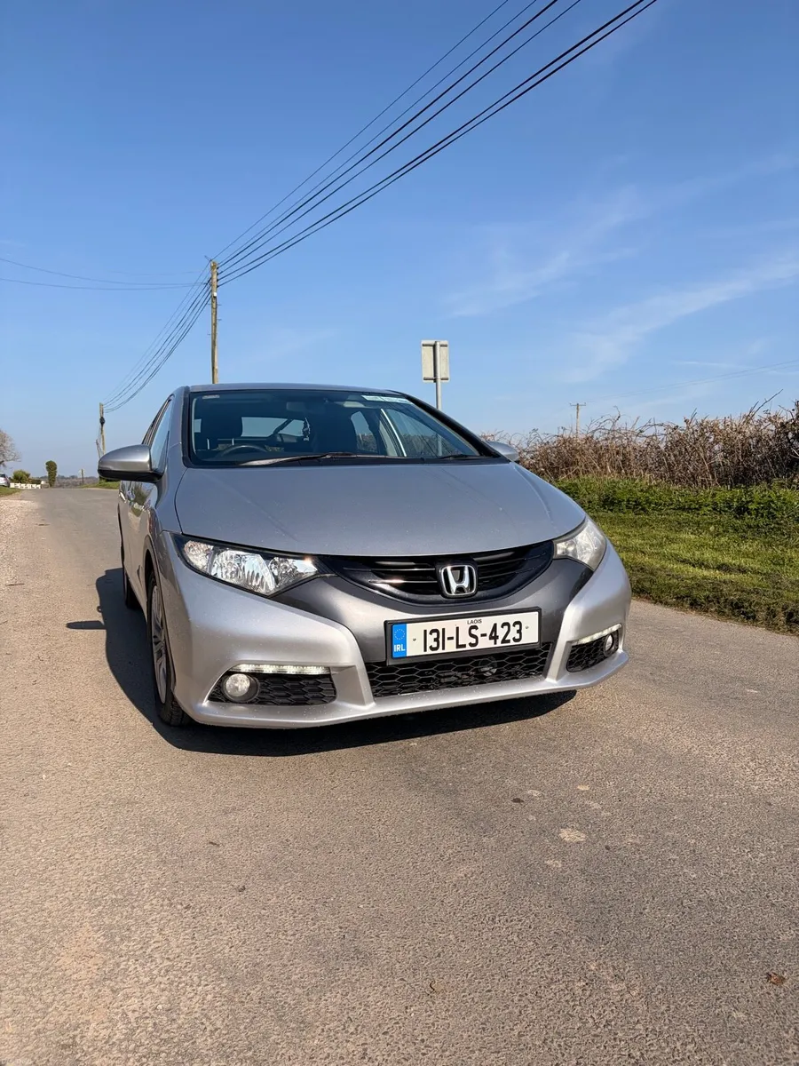 Honda civic - Image 2