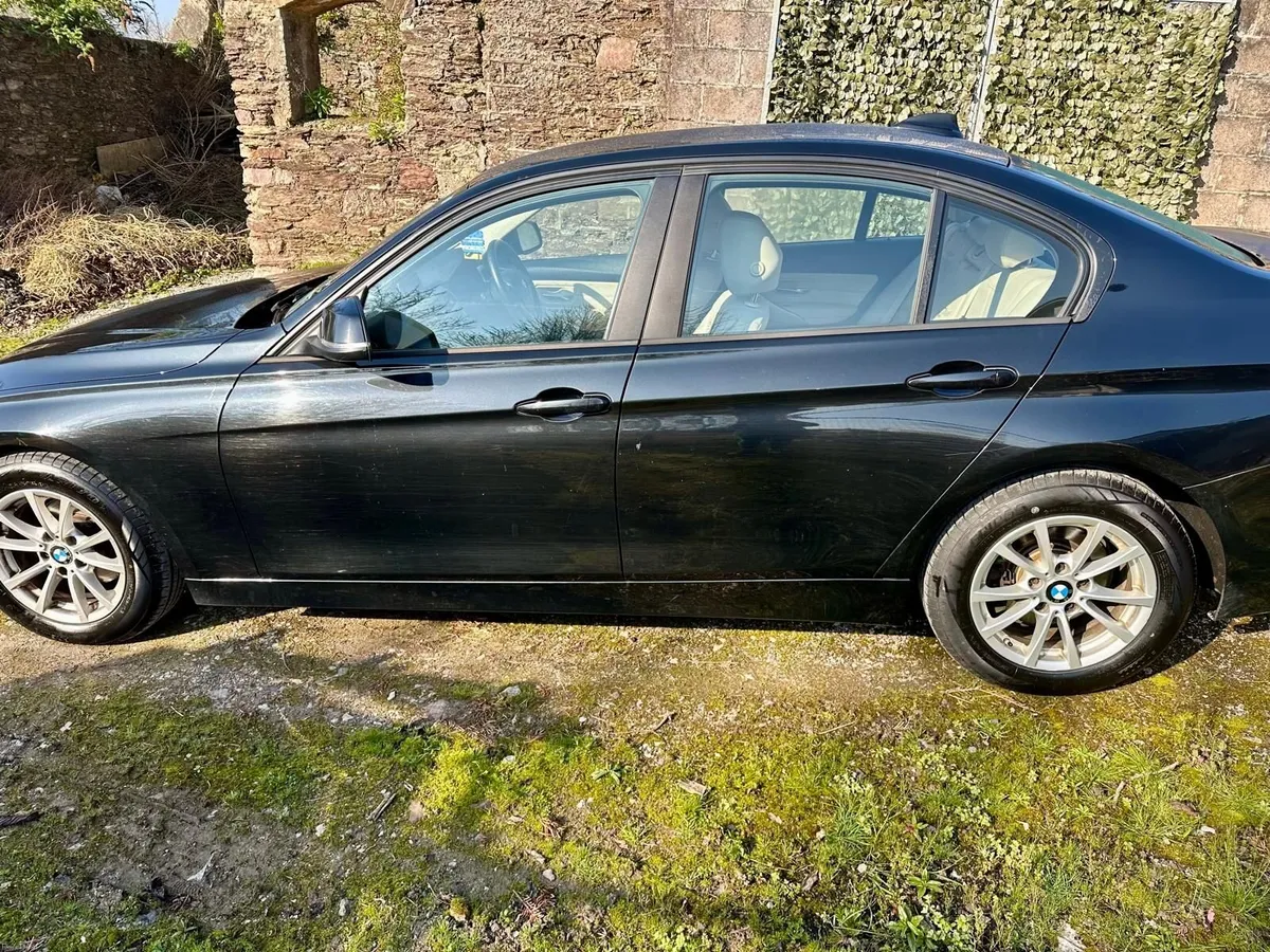 BMW 3-Series 2015 - Image 1