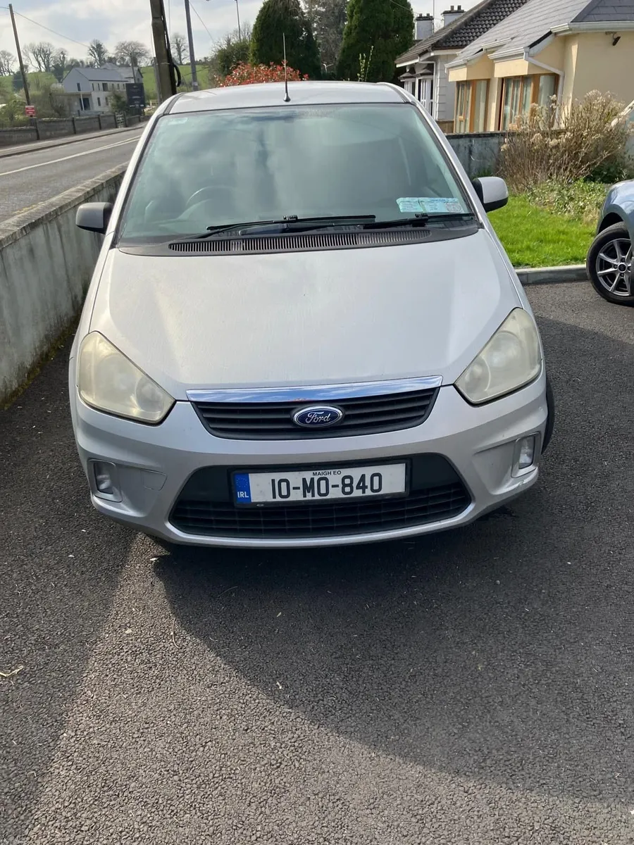 2010 Ford C-Max 1 lady owner €750 ono - Image 1