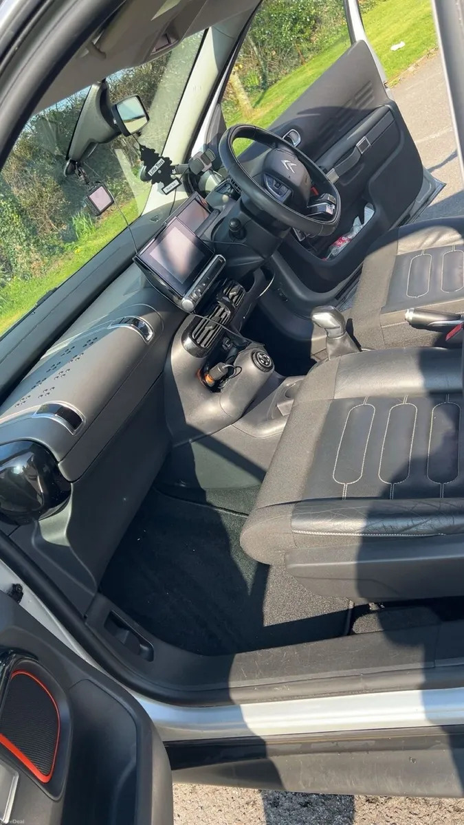 2017 Citreon C4 Cactus Mint. - Image 4