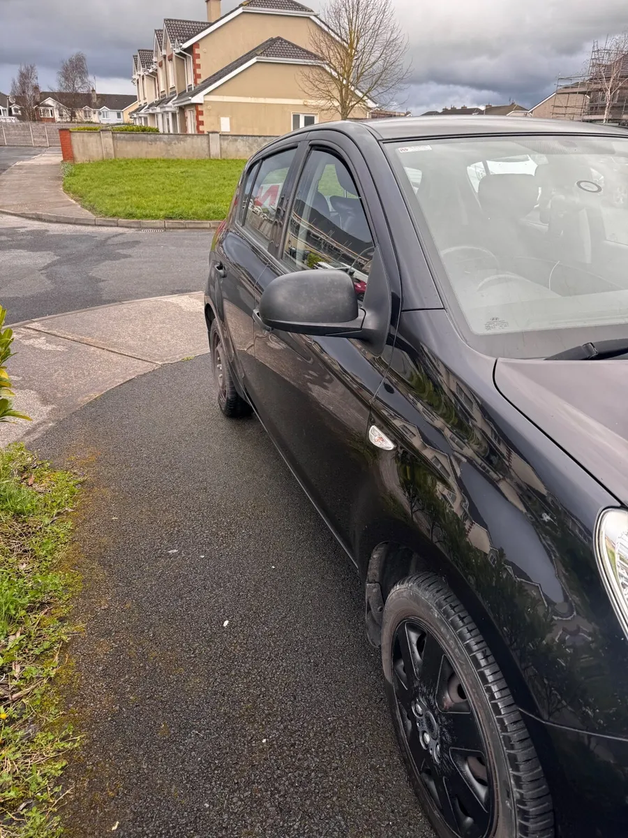 Hyundai i20 2010 - Image 4