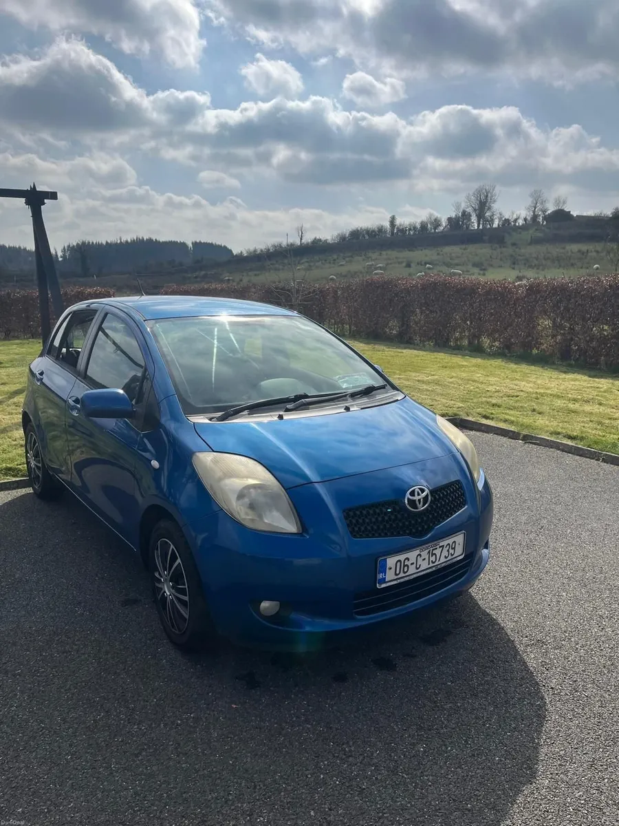 Toyota Yaris 2006 - Image 1