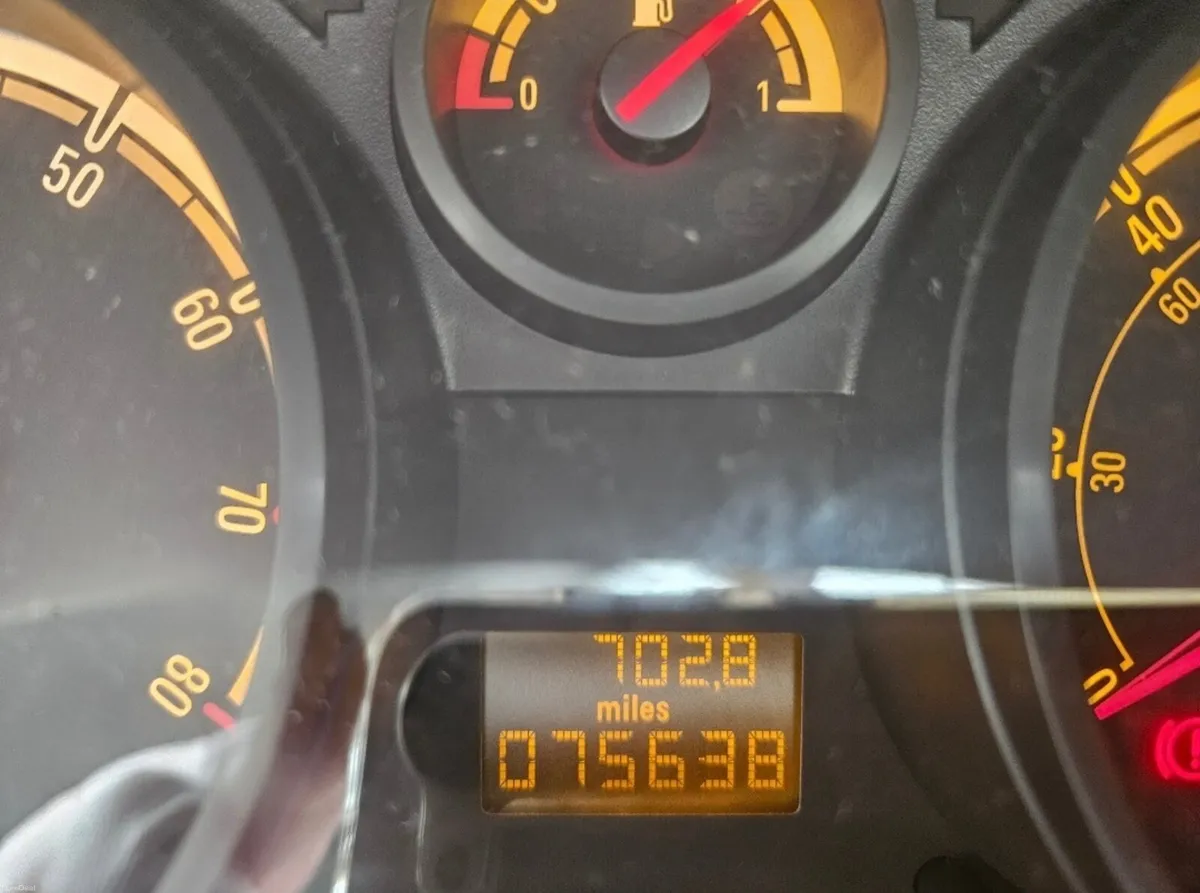 Vauxhall Corsa 2012 - Image 4