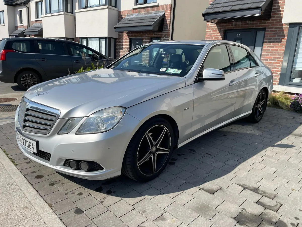 Mercedes 2.1D Automatic Fress New NCT - Image 1