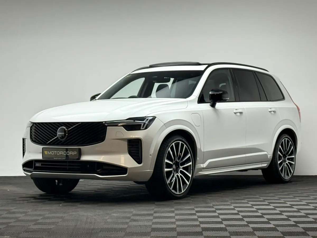 Volvo XC90 ULTRA DARK T8 RECHARGE 2.0 PHEV AWD *7 - Image 3