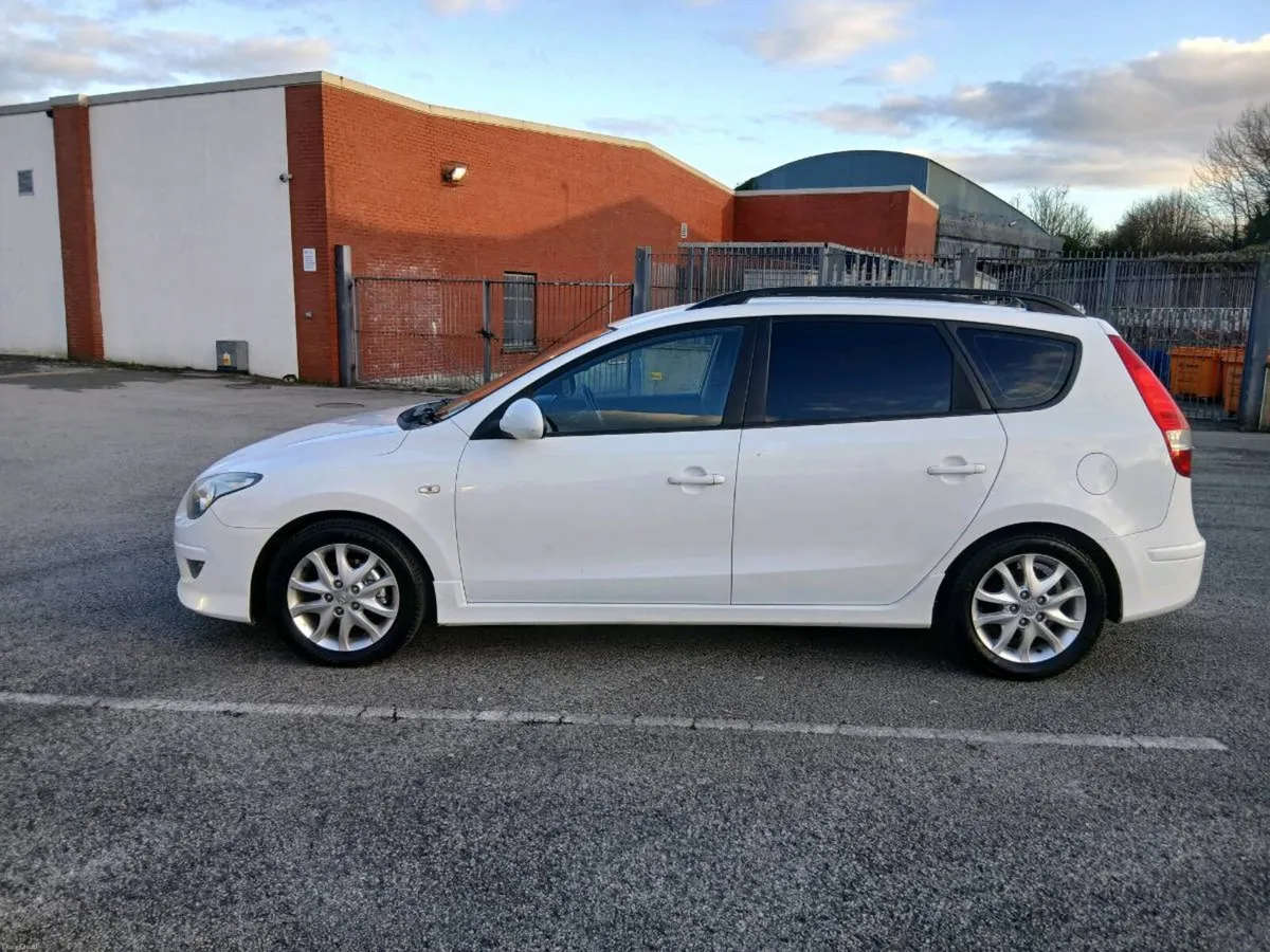 2011 Hyundai i30 !! New nct !! - Image 2