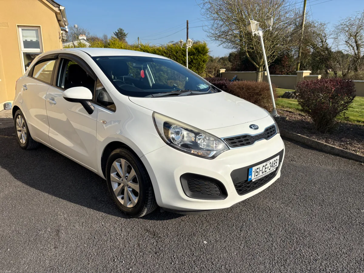 Kia Rio 2015 - Image 1