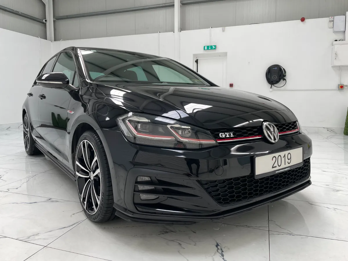 2019 Volkswagen Golf GTI - Image 1