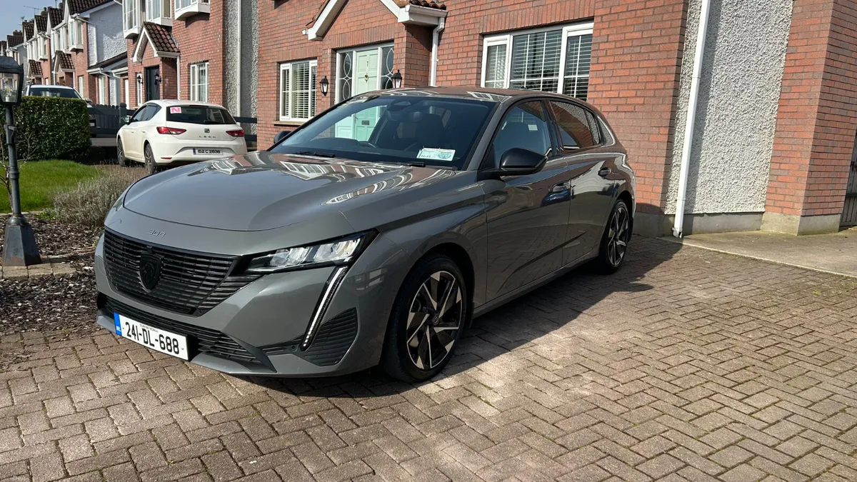 Peugeot 308 1.5 hdi Automatic - Image 4