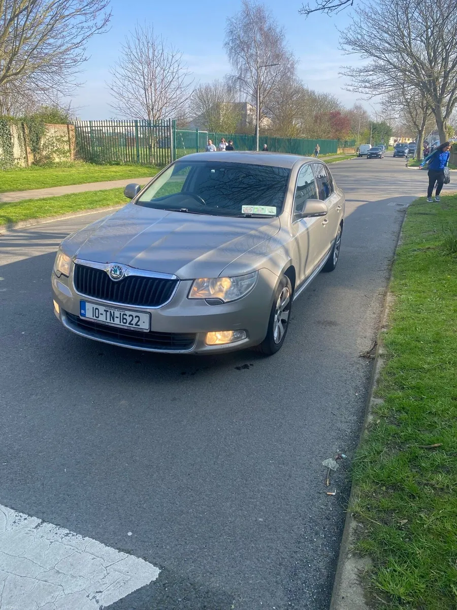 Skoda Superb 2010 1.9 TDI - Image 3