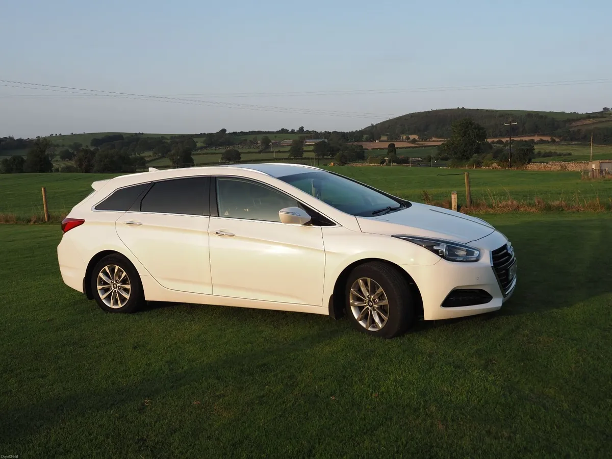 Hyundai i40 Tourer 2017 - Image 2