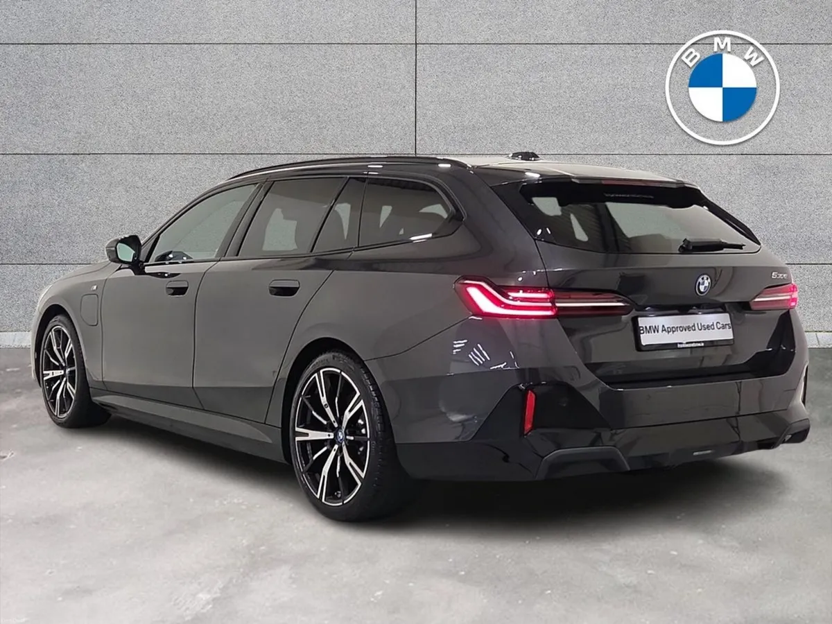 BMW 5-Series 530e M Sport Touring - Image 3