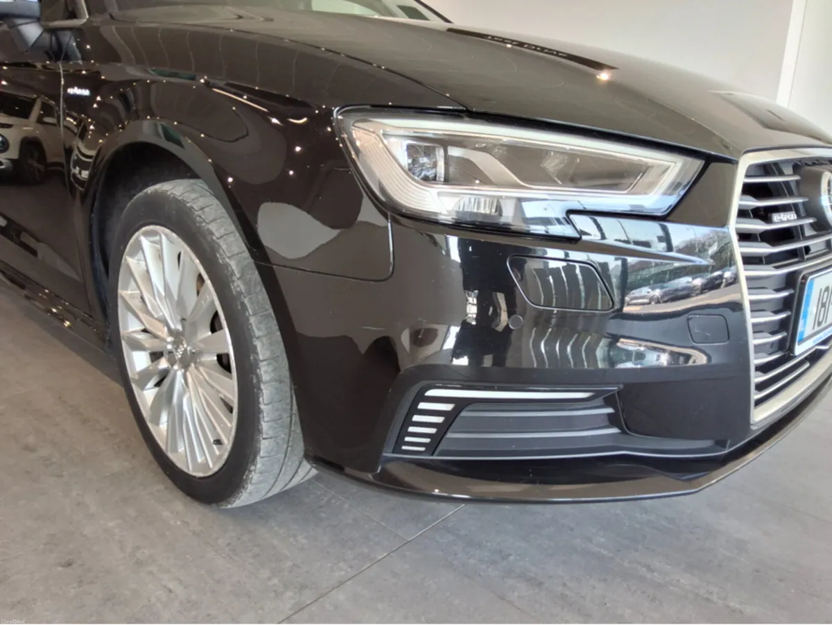 Audi A3 1.4 TFSI PLUG IN HYBRID S-Line - Image 6