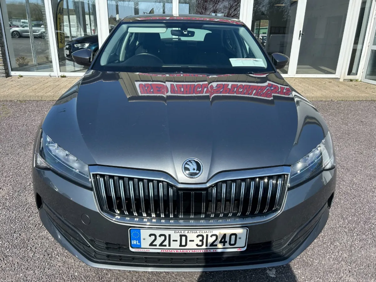 Skoda Superb AMBITION 2.0 TDI 150HP DSG 5DR AUTO - Image 2