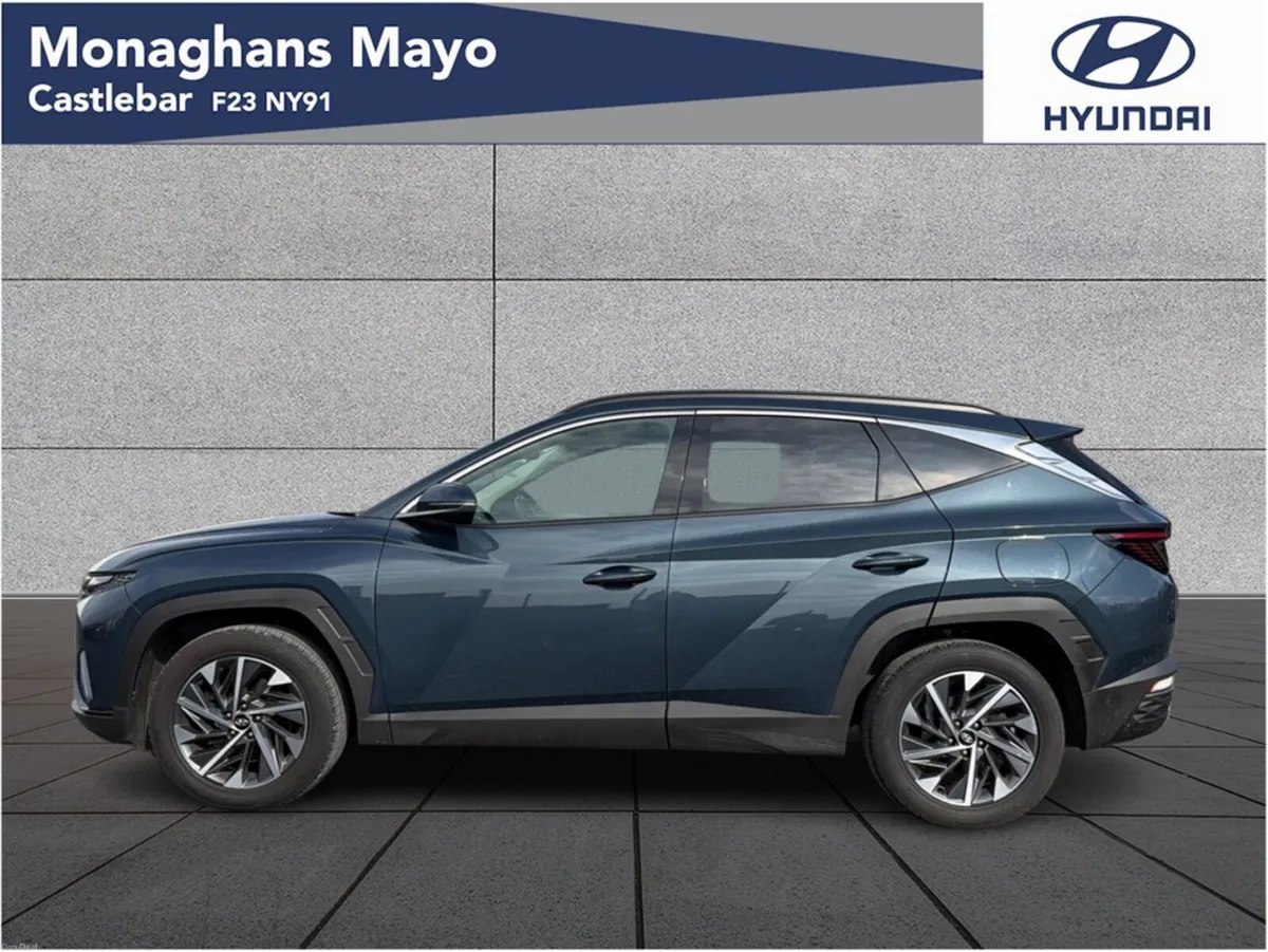 Hyundai Tucson EXECUTIVE PLUS 1.6 DIESEL 5DR - Image 6
