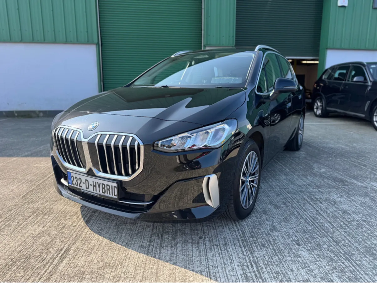 BMW 2-Series 225E LUXURY AUTO ACTIVE TOURER - Image 2