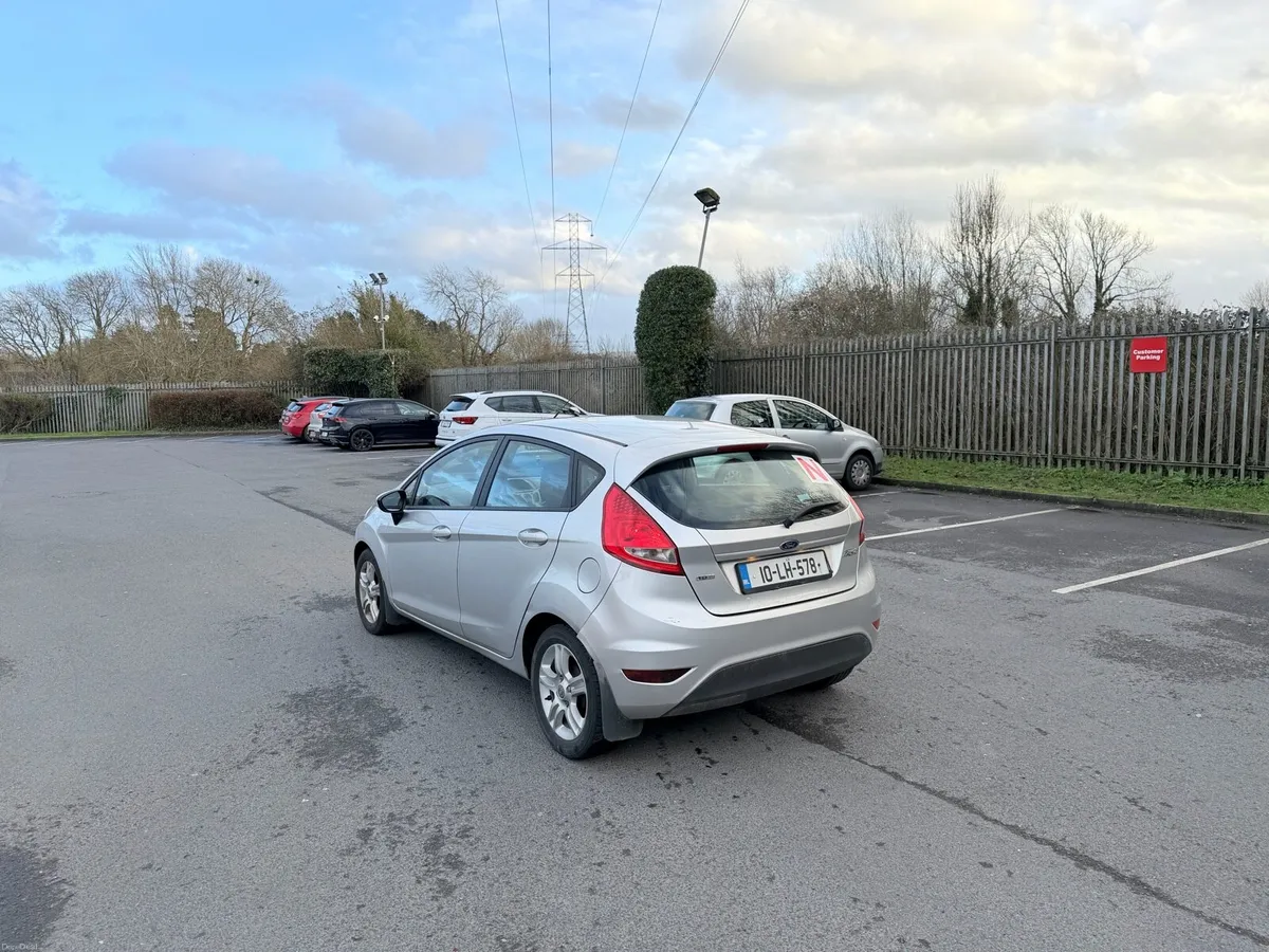 €2800 2010 FORD FIESTA 1.4 Diesel NCT&TAX - Image 4