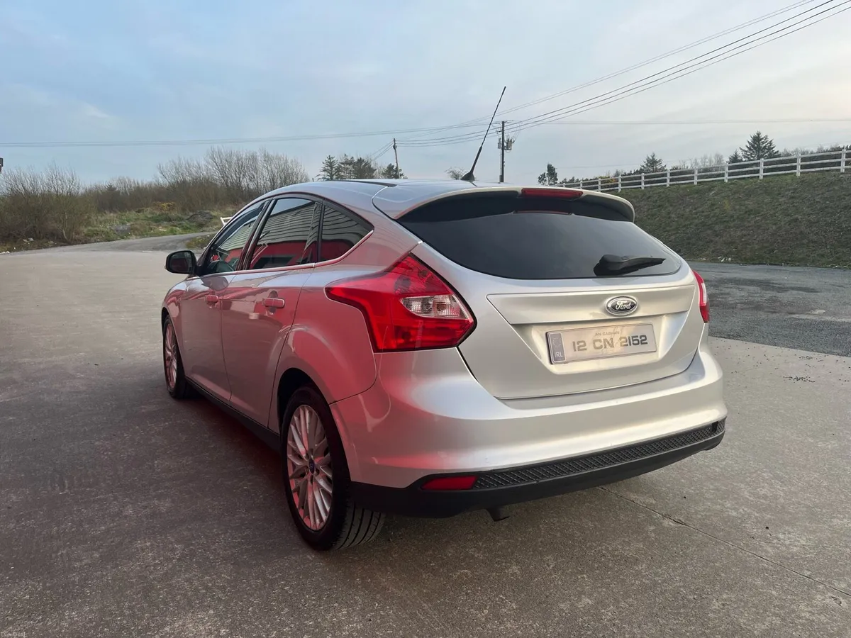 Ford Focus - Image 4