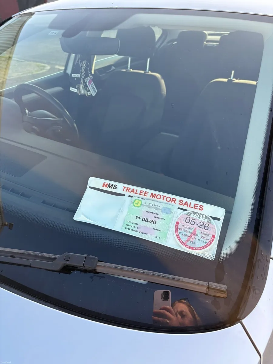 Volkswagen Passat 2015 *AUTOMATIC* - Image 2