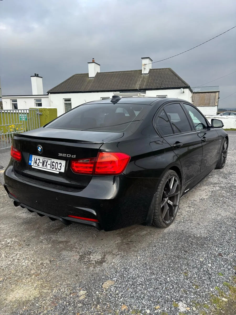 BMW 320 M-Sport - Image 4