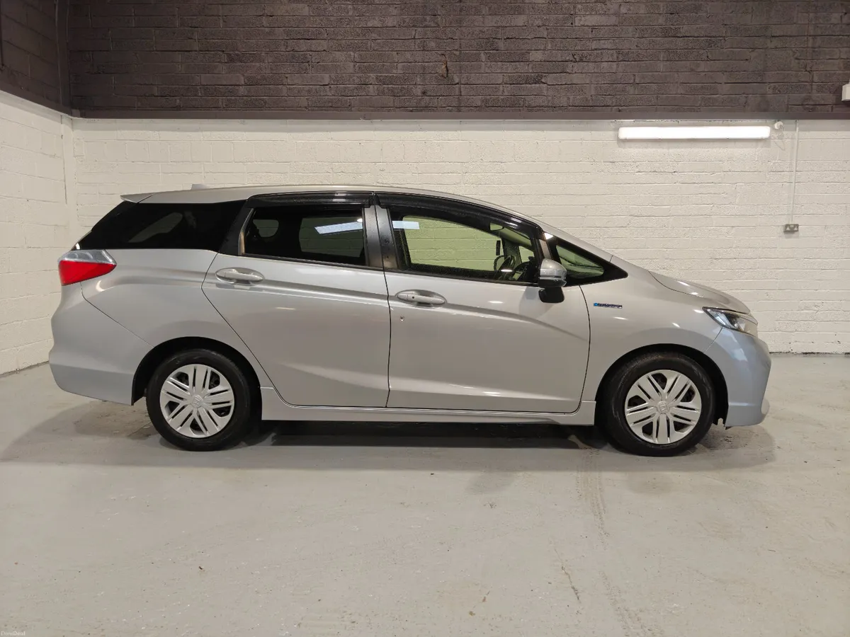 2017 HONDA SHUTTLE HYBRID AUTOMATIC - Image 3