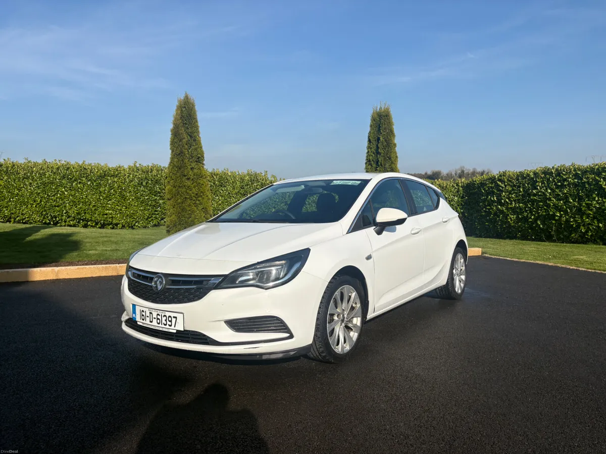 Vauxhall Astra 2016 - Image 2