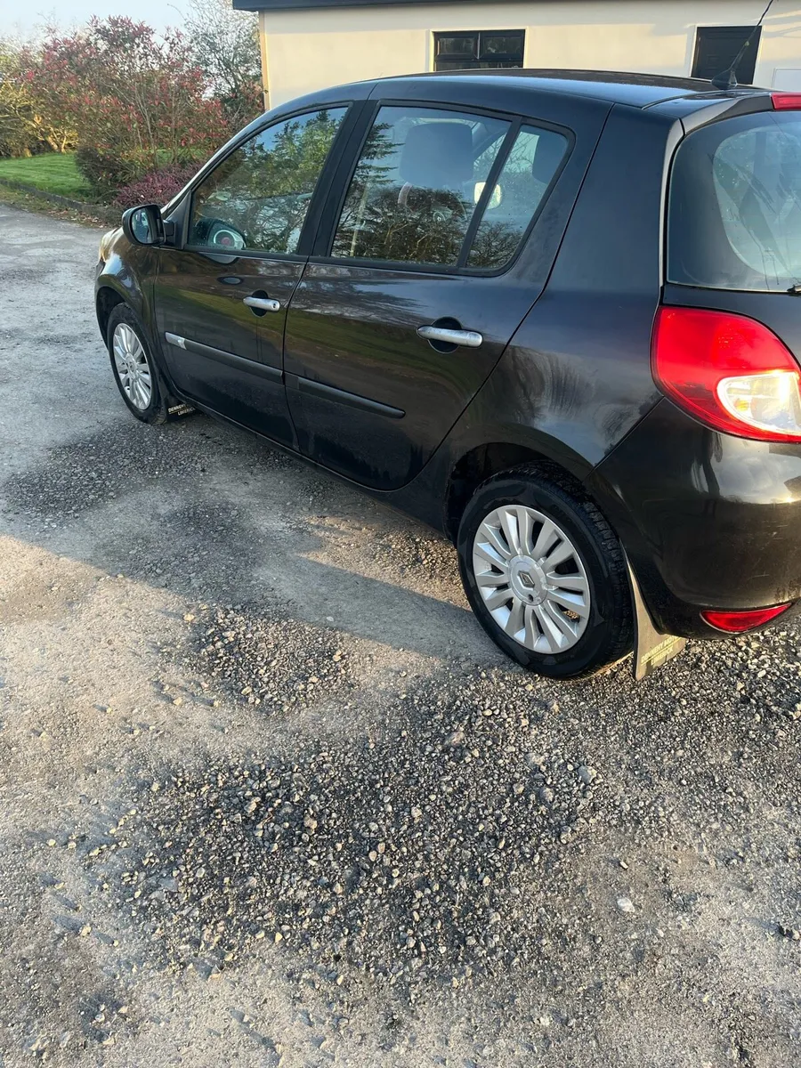 Renault clio - Image 3