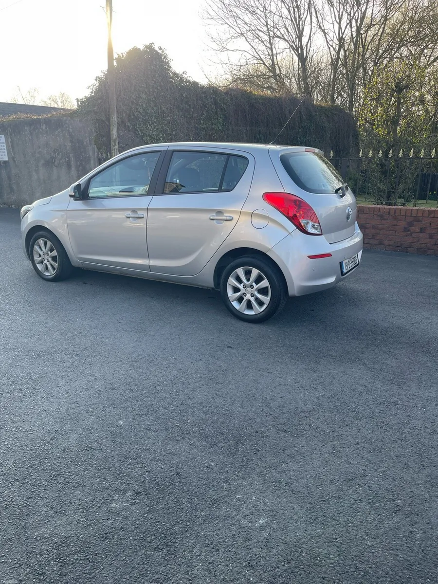 2013 HYUNDAI I20 AUTOMATIC 1.4 PETROL NCT 05/2027 - Image 4
