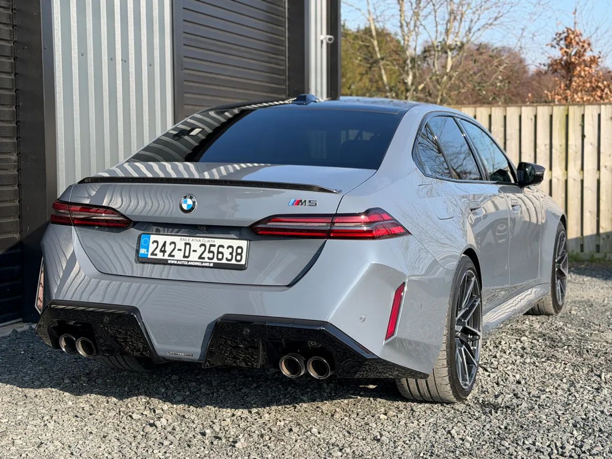 242 BMW M5 Carbon Package - Image 6