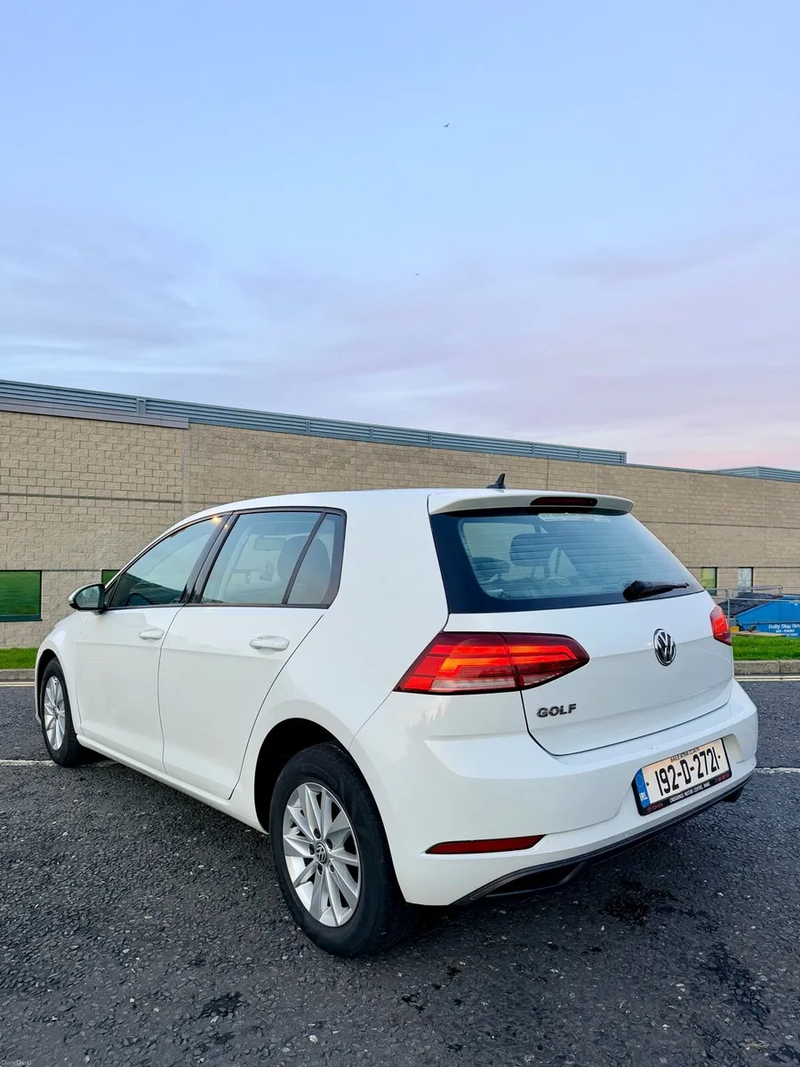 192 Volkswagen Golf 7.5   €12950 - Image 4