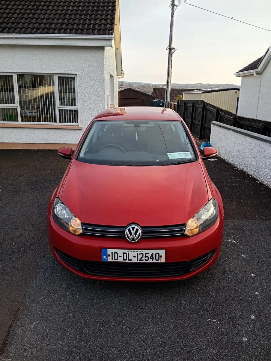 Volkswagen Golf 2010 - Image 2