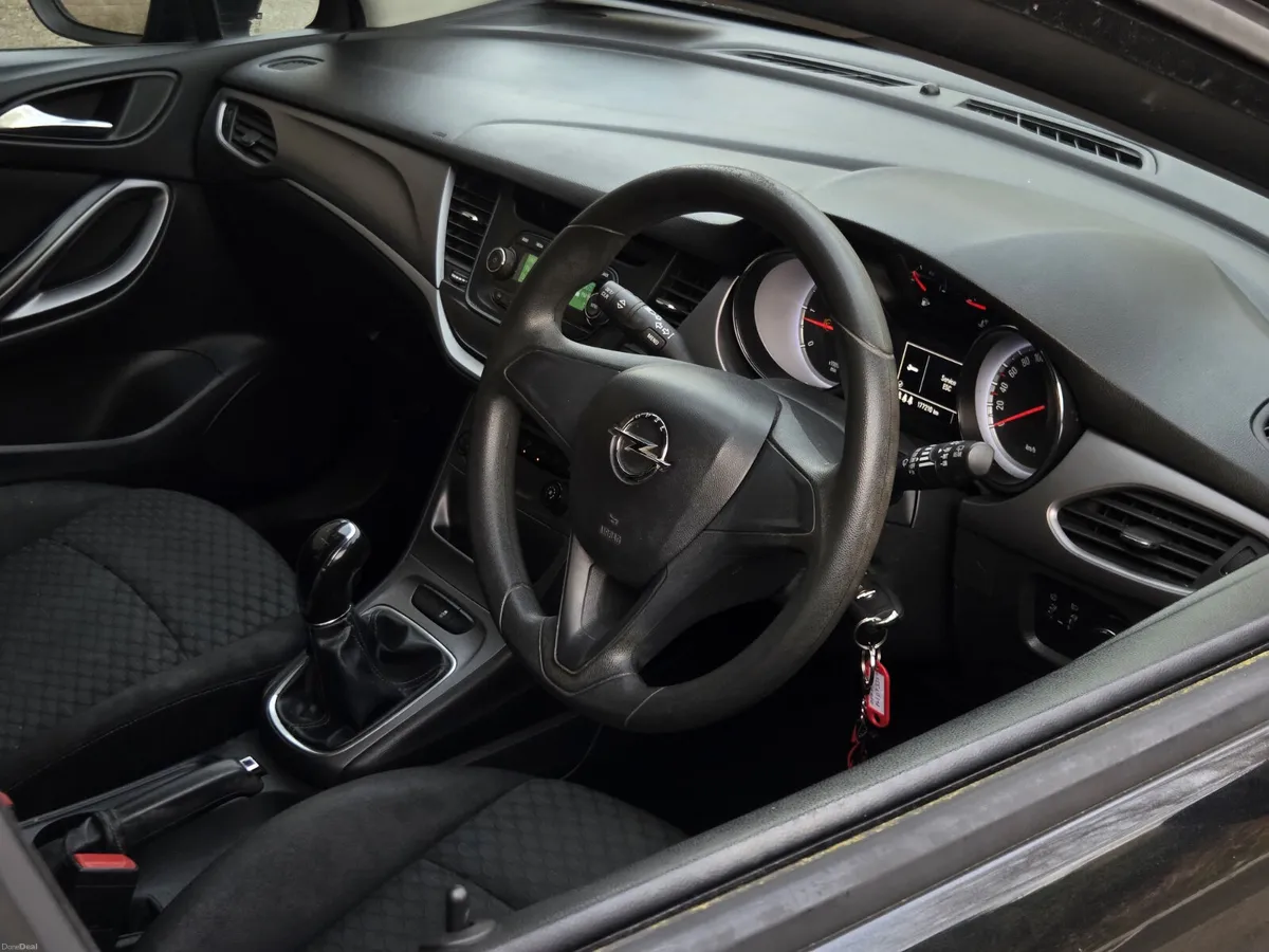 Opel Astra 2016 - Image 4