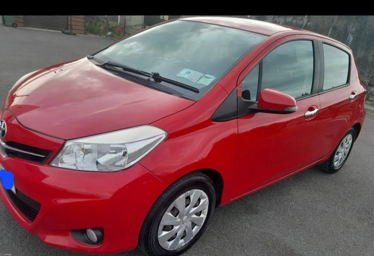 Toyota Yaris 2012 - Image 1