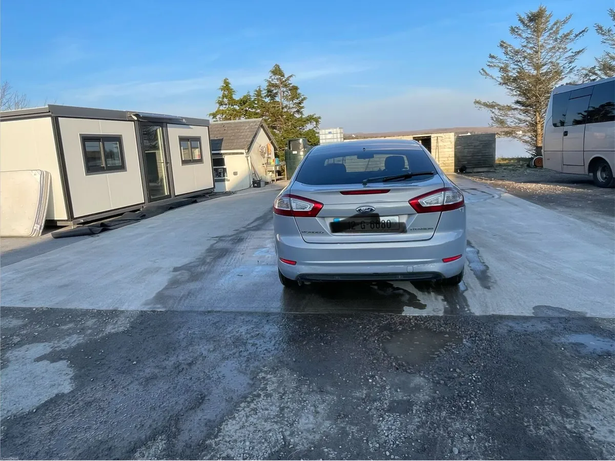 Ford mondeo - Image 2
