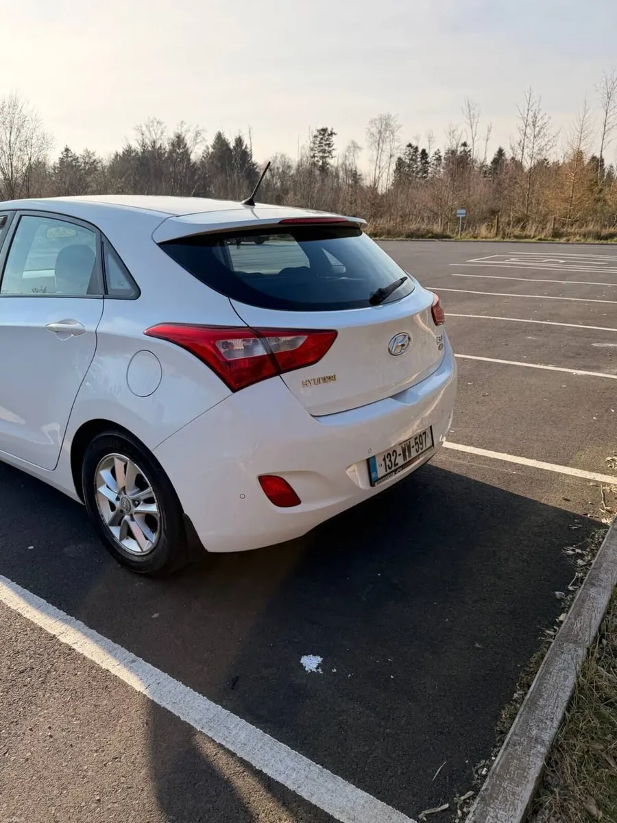 Hyundai i30 2013 - Image 2
