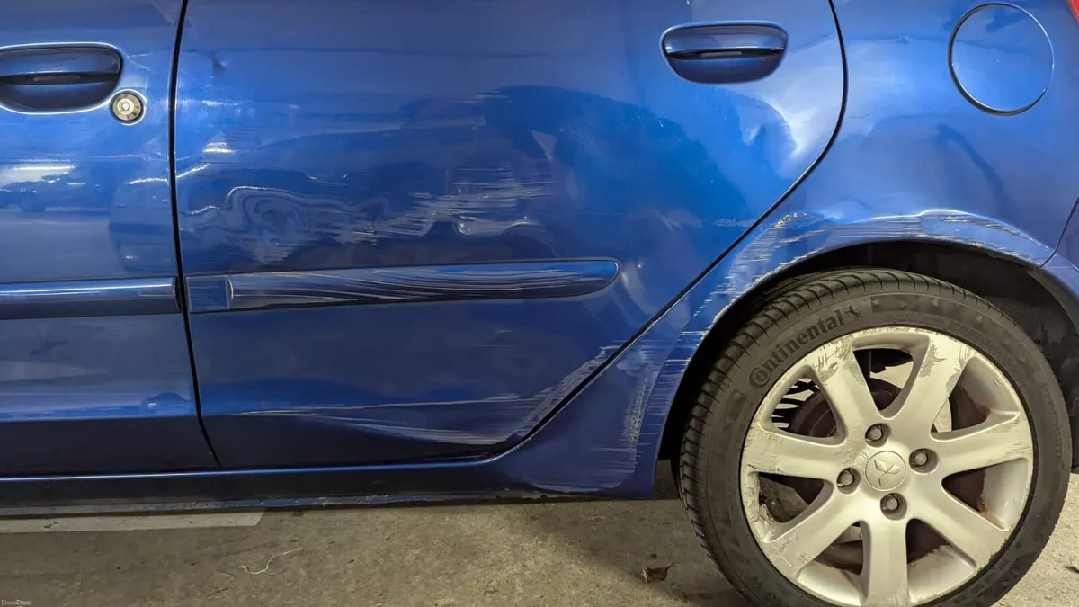 Mitsubishi colt 1.1 petrol - Image 4