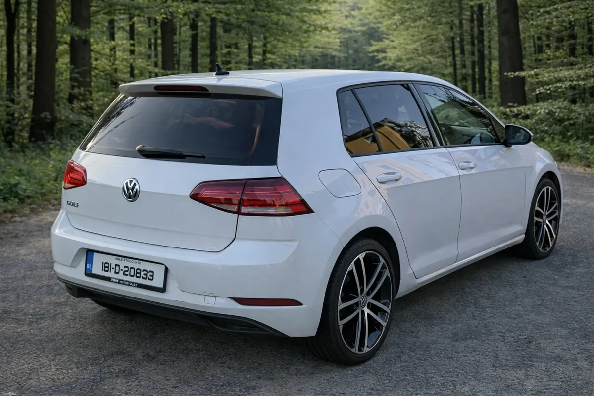 181 Volkswagen Golf 1.6TDI SE AUTO - NEW NCT - - Image 5