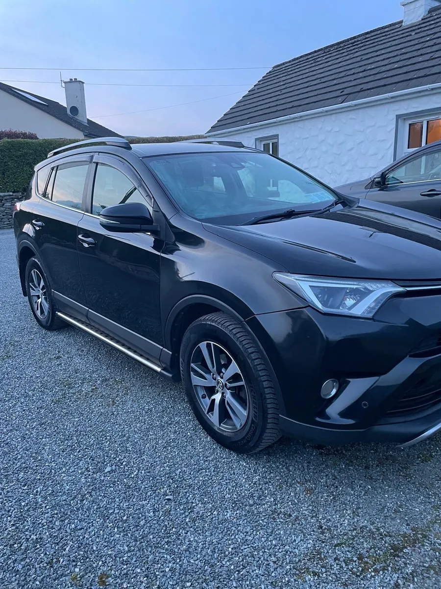 Toyota Rav 4 - Image 2