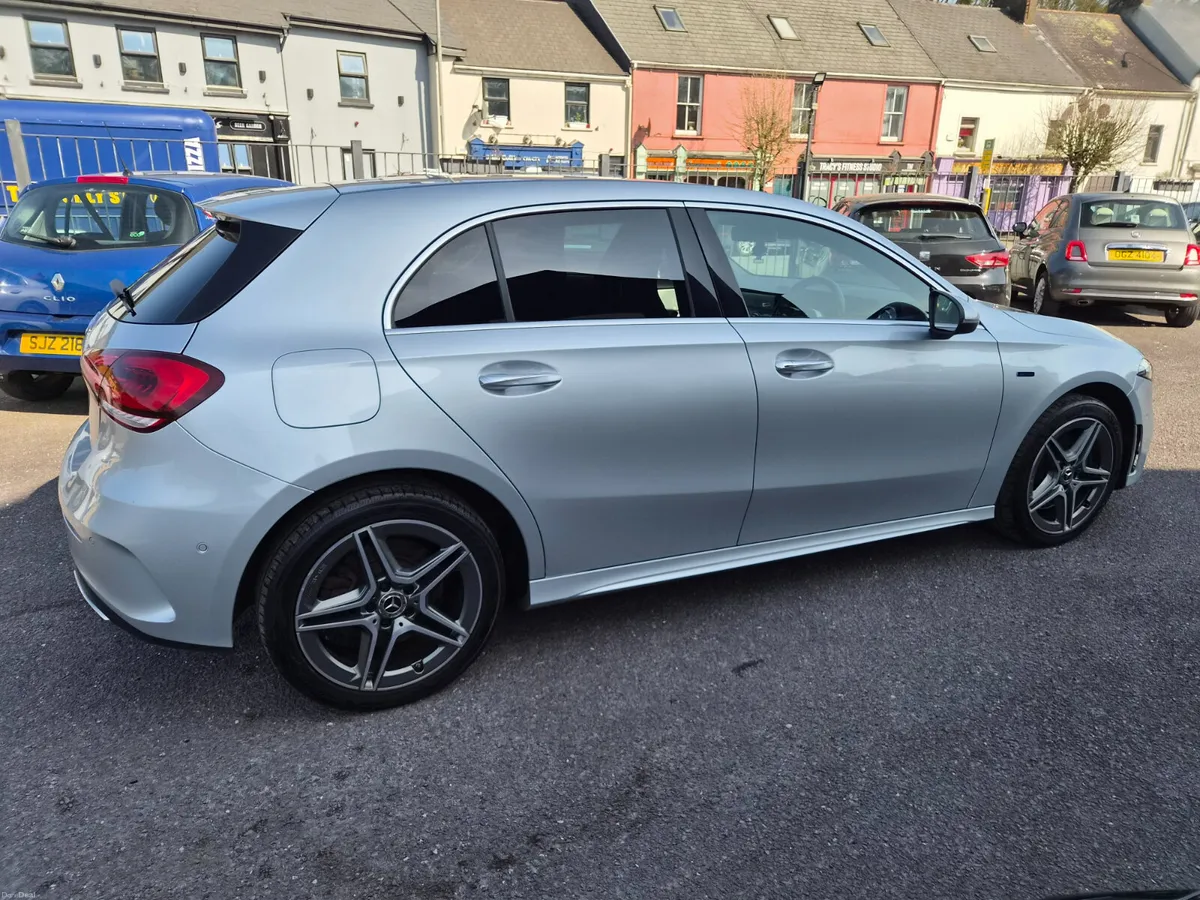 202 Mercedes A250e AMG Line Premium, 1 Owner FMBSH - Image 4