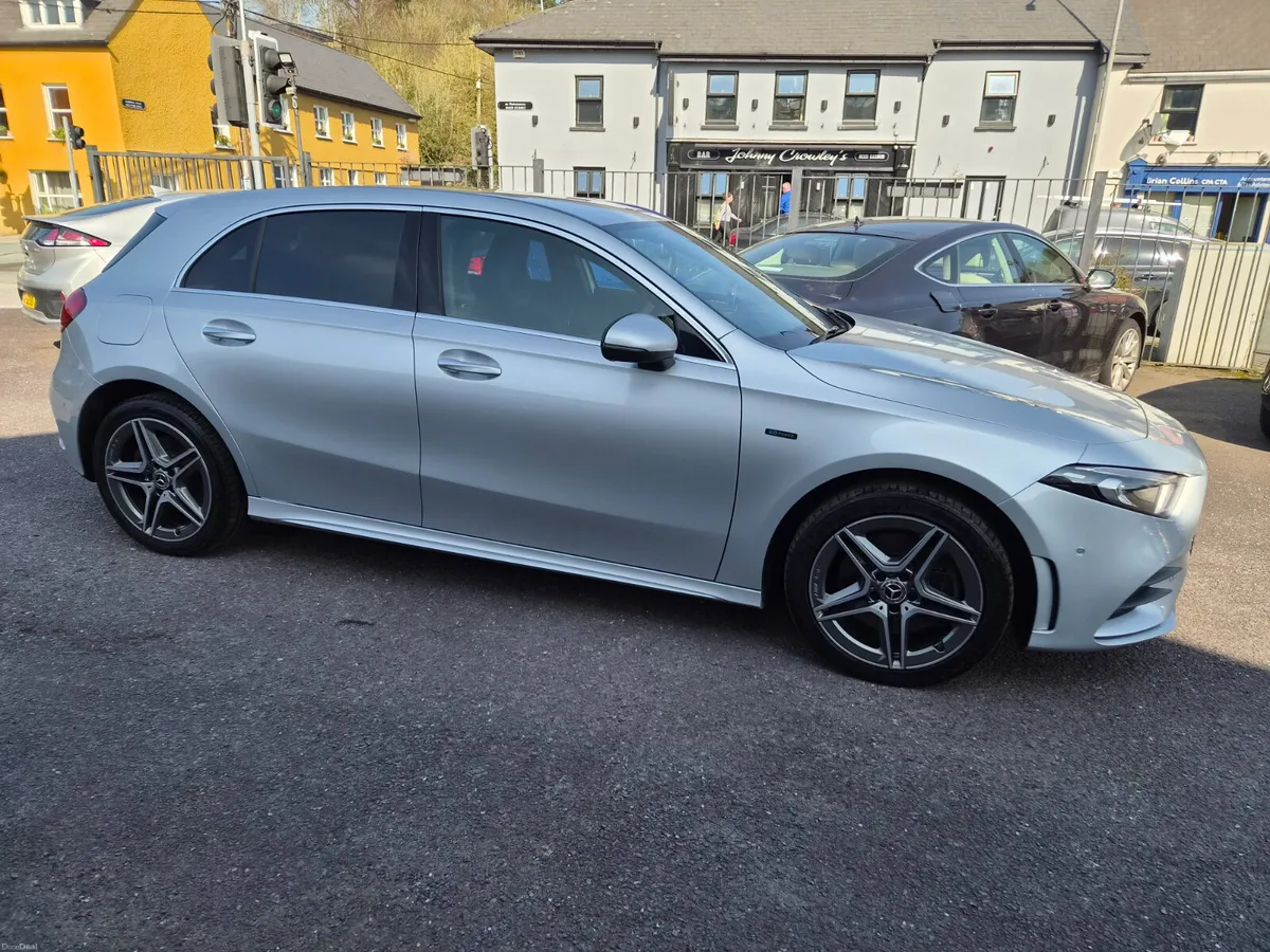 202 Mercedes A250e AMG Line Premium, 1 Owner FMBSH - Image 2