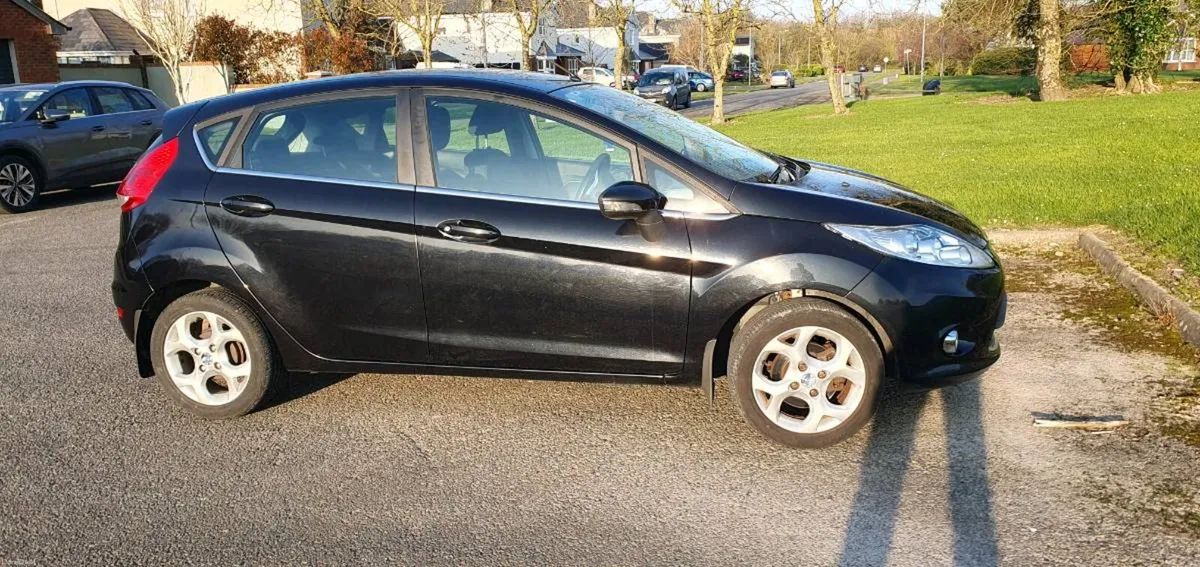 Ford fiesta fresh NCT only 99000km - Image 4