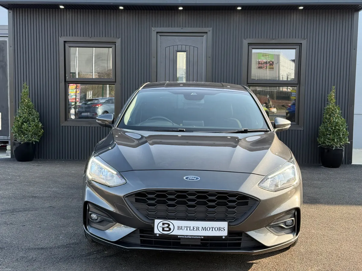 2019 Ford Focus 1.5D ST Line - Image 4