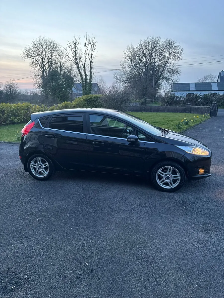 Ford Fiesta - Image 1