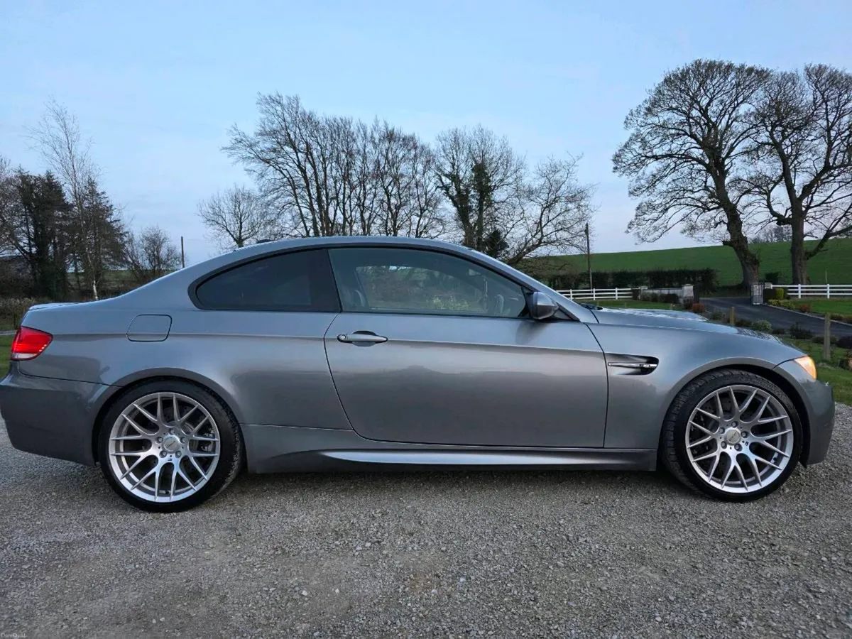 2009 BMW E92 M3 - Image 5