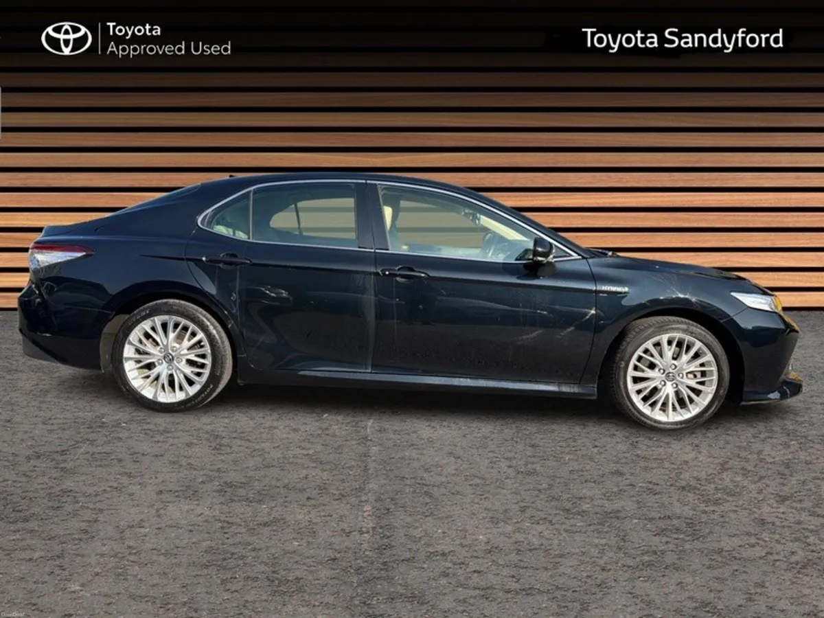 Toyota Camry HYBRID PLATINUM **IRISH CAR** // FULL - Image 3