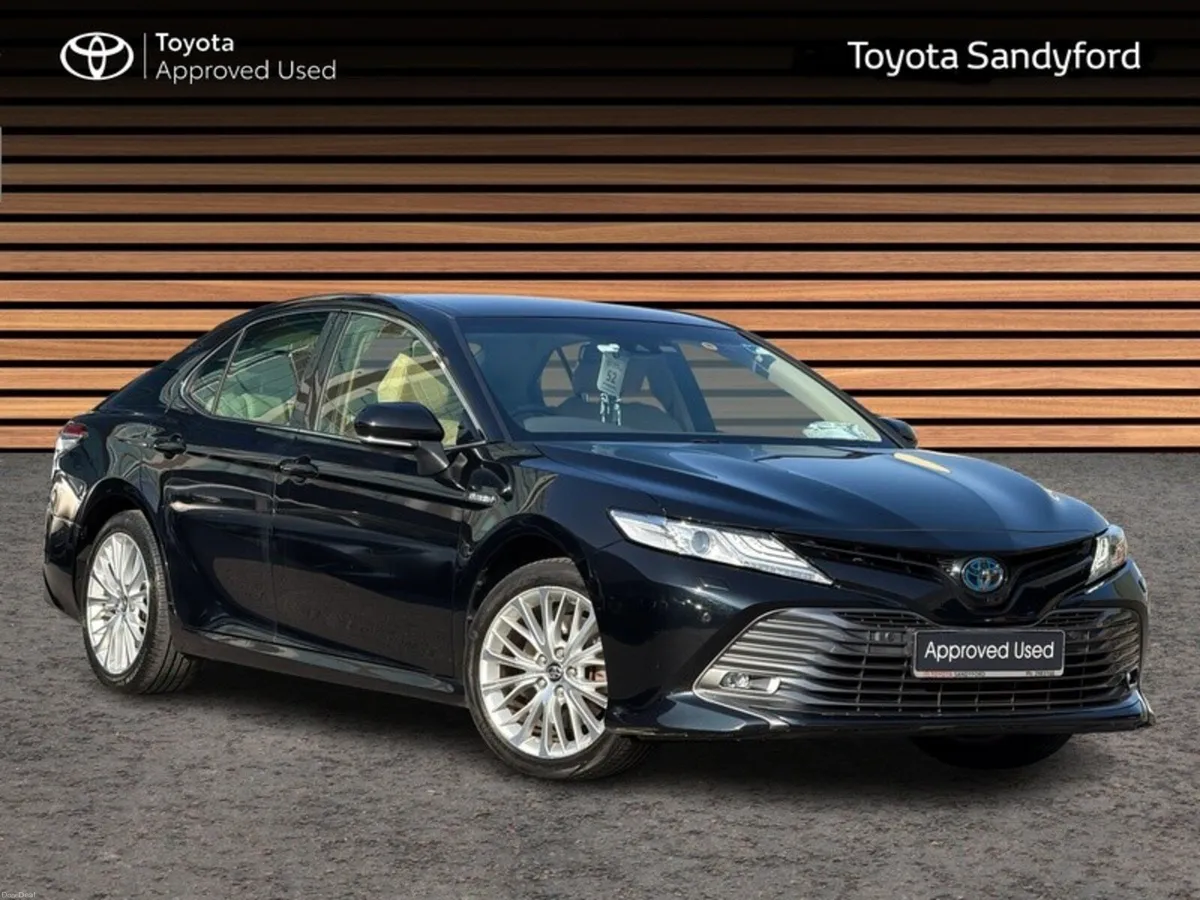 Toyota Camry HYBRID PLATINUM **IRISH CAR** // FULL - Image 1