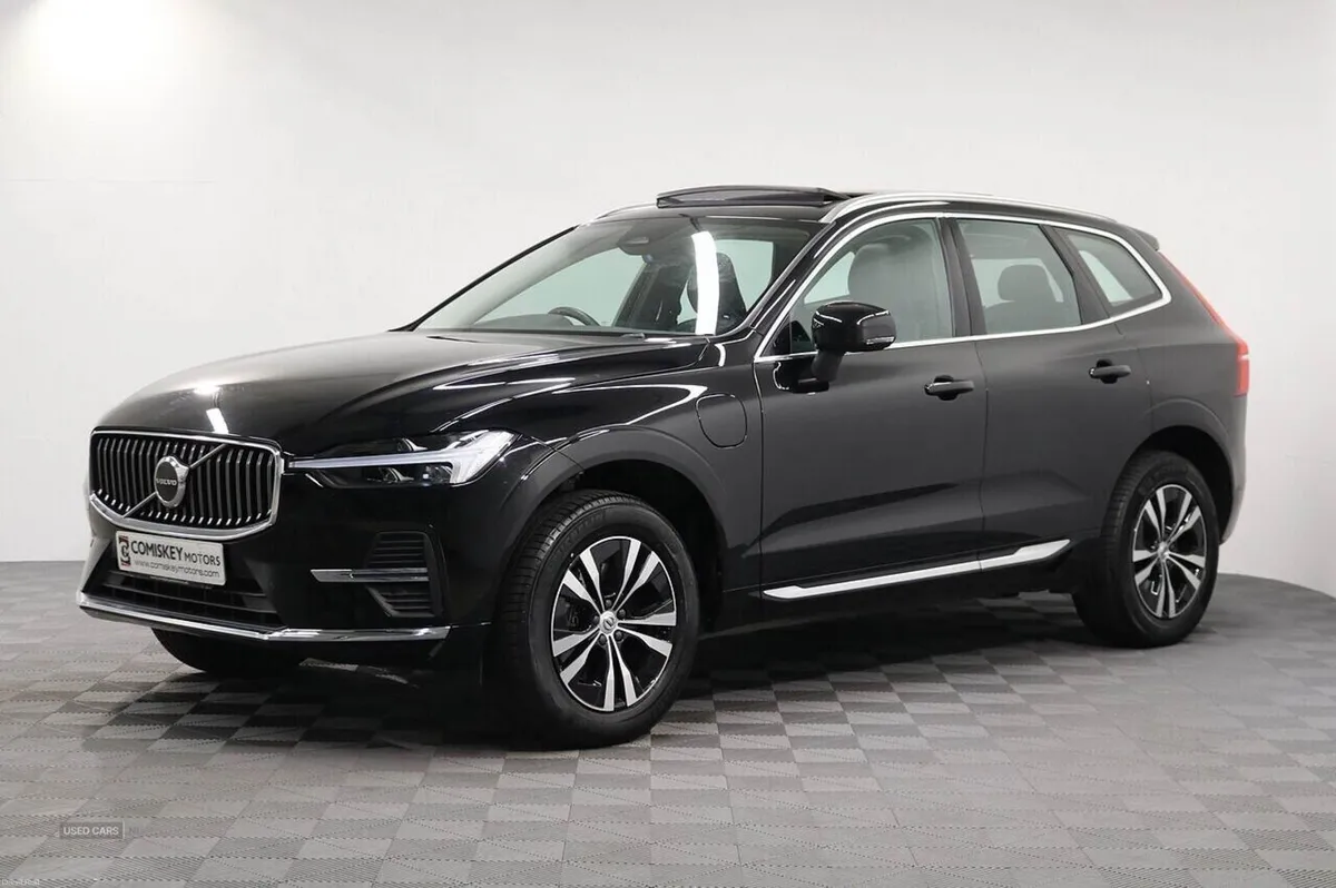 Volvo XC60 h T6 Core - Image 3